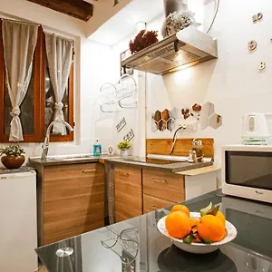 residenza-garibaldi.hotelinveneto.com/